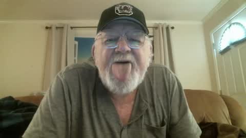 Sly online show from 10-06-25, 07:44