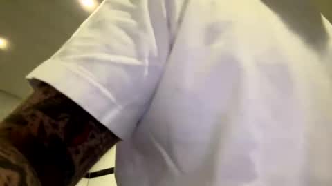 slyse69 online show from 12-18-24, 07:30