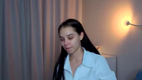 Lily online show from 12-03-25, 01:20