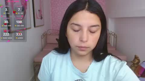 Snapshot of small__naughty chatting on 06-09-26, 01:01 Mariana Torres online show from 06-09-26, 01:01