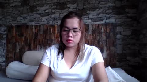 Lovewella online show from 12-30-24, 07:59