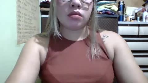 Lovewella online show from 02-24-25, 06:38