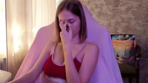 Emma online show from 06-01-26, 01:35