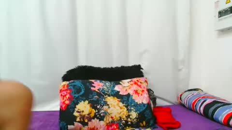 smallboobsxx online show from 10-13-25, 05:18