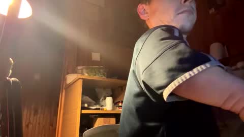 Snapshot of smalldream666 chatting on 10-19-25, 09:15 PIST PIST online show from 10-19-25, 09:15