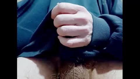 Small Hairy Uncut online show from 02-15-25, 09:48