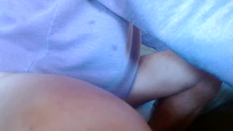 Snapshot of smallmalelass chatting on 02-19-25, 04:44 smallmalelass online show from 02-19-25, 04:44