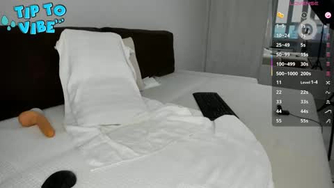 Alex online show from 12-22-25, 07:16