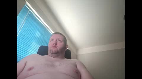 smallone19832 online show from 01-09-25, 10:31