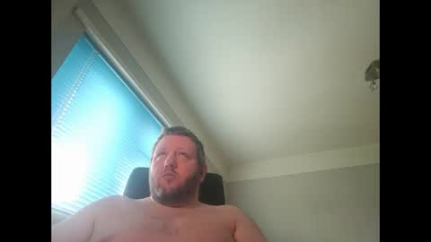 smallone19832 online show from 02-09-25, 09:58