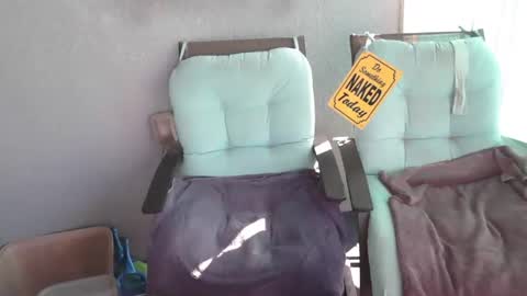 Snapshot of smallpenisbigtongue chatting on 11-19-25, 02:06 Daddy online show from 11-19-25, 02:06