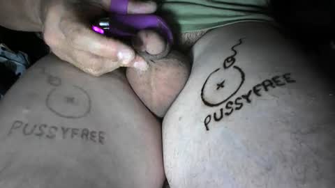 Snapshot of smallpenismwm chatting on 06-02-26, 12:01 pussyfree4eva online show from 06-02-26, 12:01