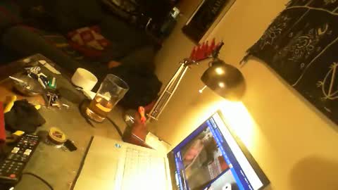 smallrichsw19 online show from 01-12-26, 12:38