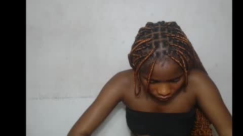 smallsluty online show from 05-19-26, 01:56