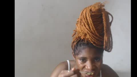 smallsluty online show from 06-01-26, 07:26