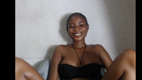 smallsluty online show from 06-19-26, 07:12