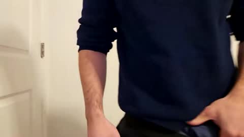 Snapshot of smallthrob chatting on 01-11-26, 07:41 smallthrob online show from 01-11-26, 07:41