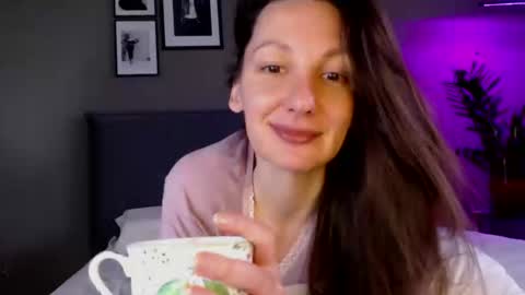 Anna no bbbbybybbabebyy just Anna. And dont call me mom please. online show from 02-12-25, 06:40