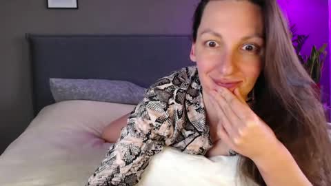 Anna no bbbbybybbabebyy just Anna. And dont call me mom please. online show from 03-06-25, 10:52