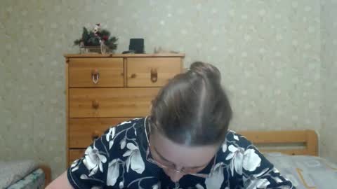 smart_rose online show from 01-18-26, 08:01