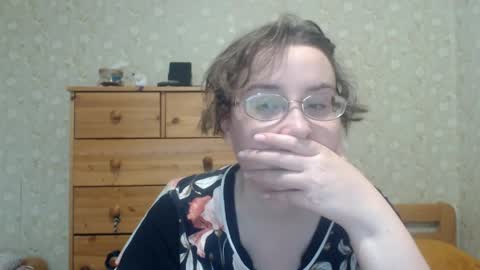 smart_rose online show from 04-12-26, 04:01