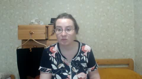 smart_rose online show from 04-20-26, 04:10