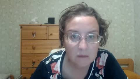 smart_rose online show from 06-20-26, 04:43