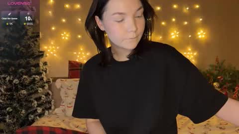 Jess online show from 12-18-25, 01:17