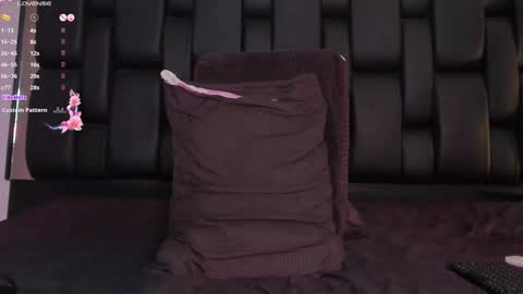 Jade Smiith online show from 12-14-24, 01:50