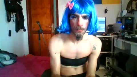 Snapshot of smile3555 chatting on 12-15-25, 10:52 willy online show from 12-15-25, 10:52