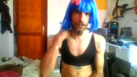 Snapshot of smile3555 chatting on 12-18-25, 10:43 willy online show from 12-18-25, 10:43