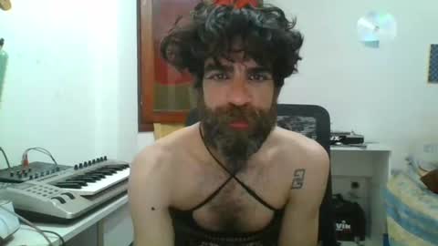 Snapshot of smile3555 chatting on 03-21-26, 01:21 willy online show from 03-21-26, 01:21