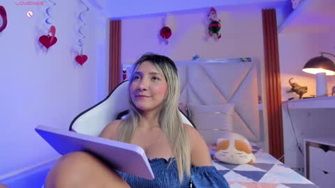 smile__1 online show from 12-29-24, 10:47