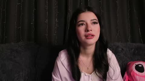 Snapshot of smilesviktoria chatting on 06-22-26, 09:45 Victoria online show from 06-22-26, 09:45