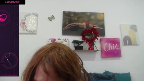 Snapshot of smilet_milf chatting on 04-28-26, 02:55 Smileth online show from 04-28-26, 02:55