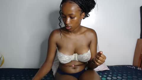 lucky online show from 10-31-25, 01:01