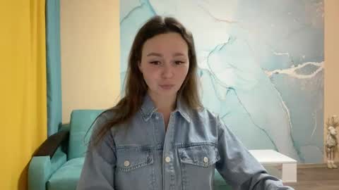 smiling_riddle online show from 03-06-25, 06:16