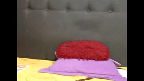 Snapshot of smilingbutt chatting on 10-31-25, 02:56 smilingbutt online show from 10-31-25, 02:56