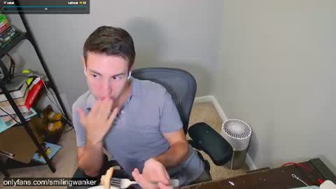 smilingwanker online show from 07-15-26, 04:01