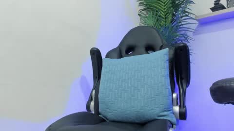 Snapshot of smitgrey chatting on 12-06-24, 11:44 SMIT online show from 12-06-24, 11:44