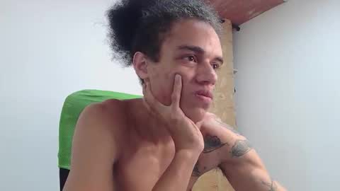 Snapshot of smith_gael chatting on 12-17-25, 11:00 Smith Gael online show from 12-17-25, 11:00