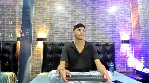Snapshot of smith_luxe chatting on 05-25-26, 07:09 Smith online show from 05-25-26, 07:09