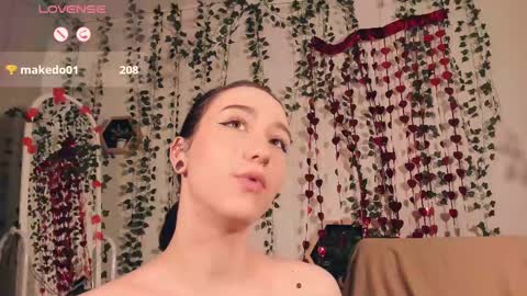 Snapshot of smoke_of_soul_ chatting on 03-08-25, 03:02 Smoki online show from 03-08-25, 03:02