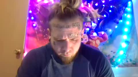 Snapshot of smokebluntafterblunt chatting on 12-16-24, 03:19 smoke online show from 12-16-24, 03:19