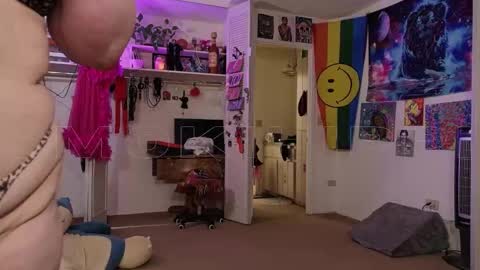 Big Dawg online show from 11-28-25, 04:42