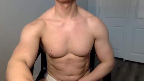 Snapshot of smoothflexiblemuscle chatting on 01-07-25, 10:52 SmoothFlexibleMuscle online show from 01-07-25, 10:52