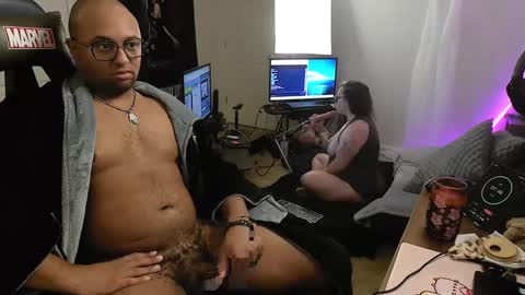 Snapshot of smoothj2015 chatting on 01-11-25, 11:56 Smoothj2011 online show from 01-11-25, 11:56