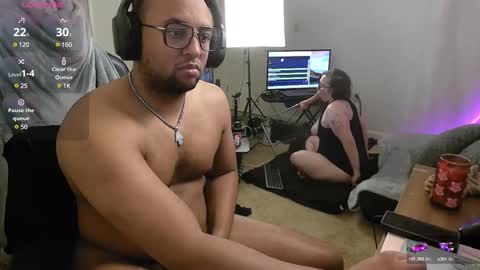 Snapshot of smoothj2015 chatting on 01-18-25, 02:23 Smoothj2011 online show from 01-18-25, 02:23