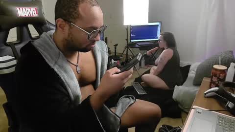 Snapshot of smoothj2015 chatting on 02-03-25, 09:52 Smoothj2011 online show from 02-03-25, 09:52