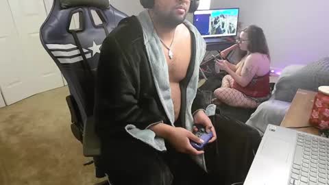 Snapshot of smoothj2015 chatting on 03-07-25, 12:56 Smoothj2011 online show from 03-07-25, 12:56